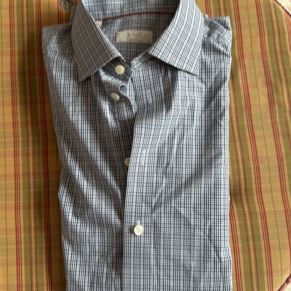 Eton - Picture 3 of 3